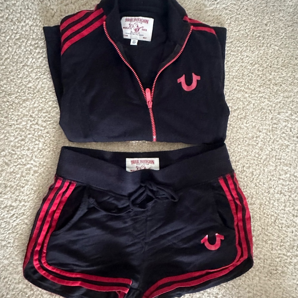 True Religion 2piece short set
